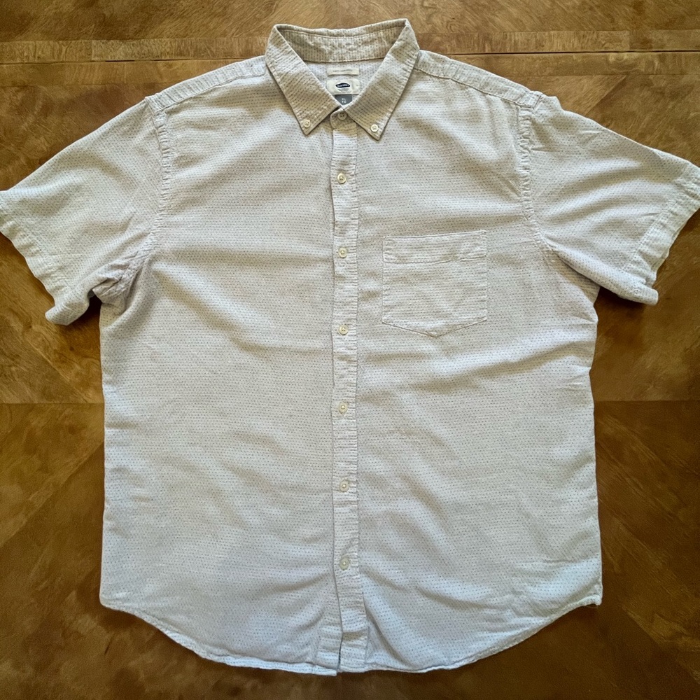 Old Navy Slim Fit Polka Dot Button-Down Shirt – XL